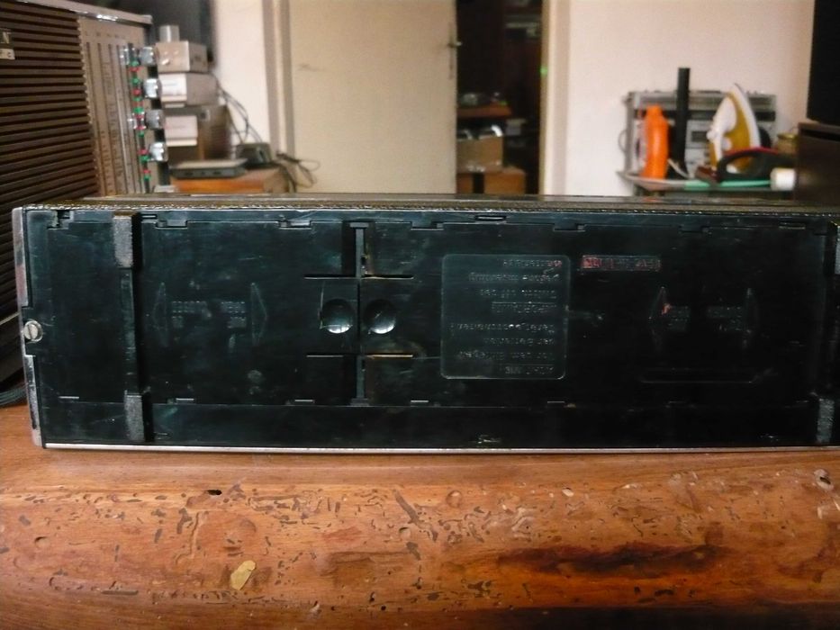 Ретро радио GRUNDIG MELODY BOY 1000