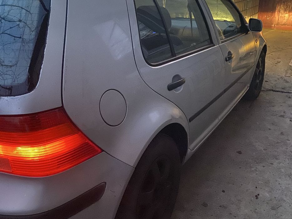Volkswagen golf 4