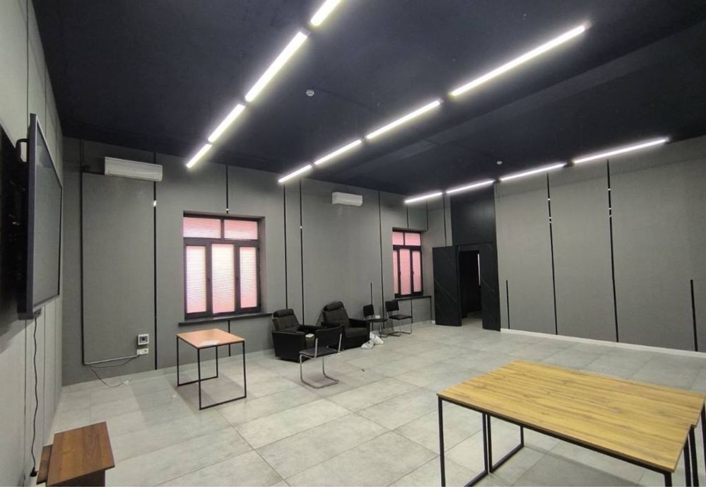 Срочно Аренда офис Showroom Тур фирма и т.д. 1 Этаж 300 кв м