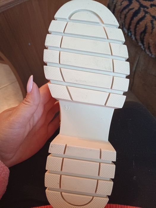 Боти About you, нови