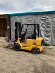 Stivuitor caterpillar 1,5 tone/diesel,recondiționat complet