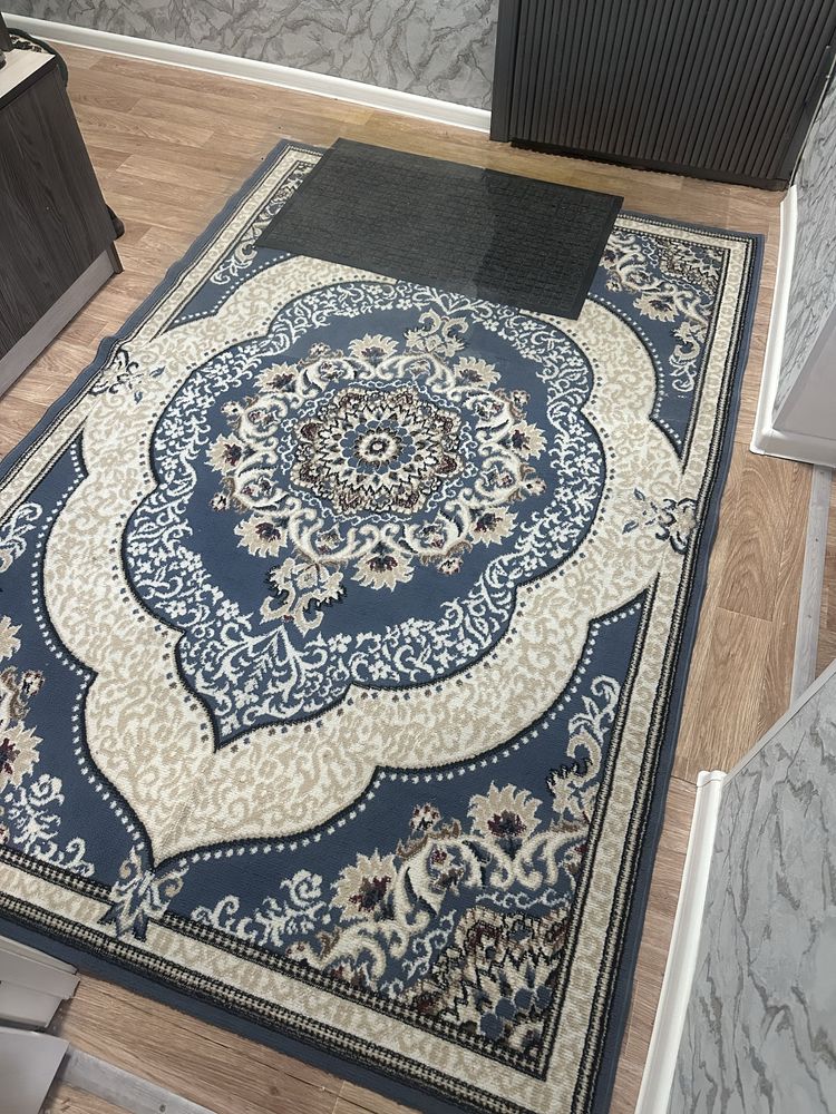 Ковер сатылады срочно
