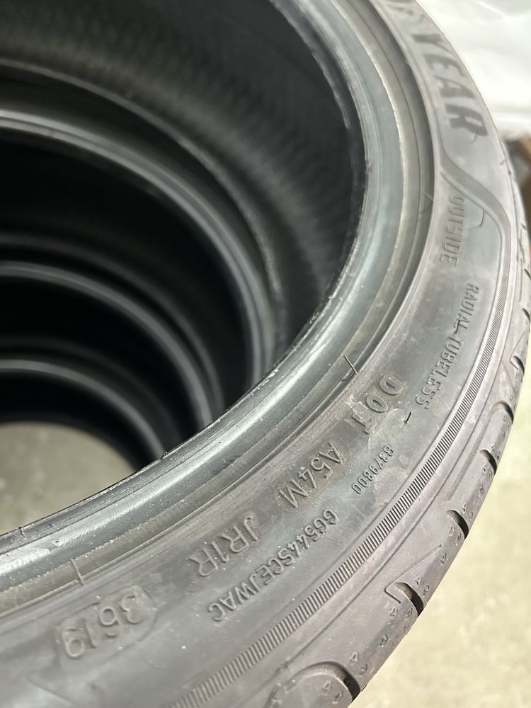 Гуми 215/45/18 Goodyear Eagle F1 Нови 4 броя