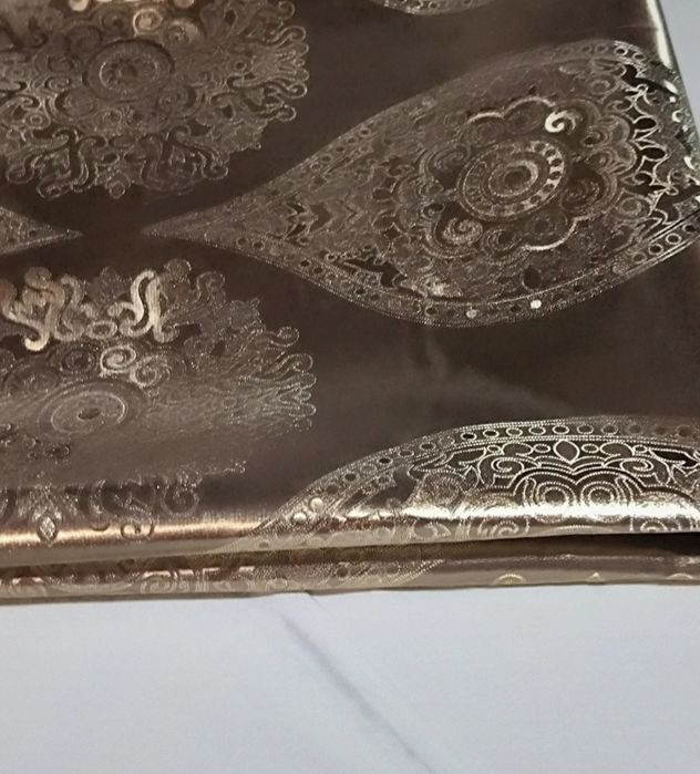 Fata de masa pvc 1.40 m x 0.60 m aurie