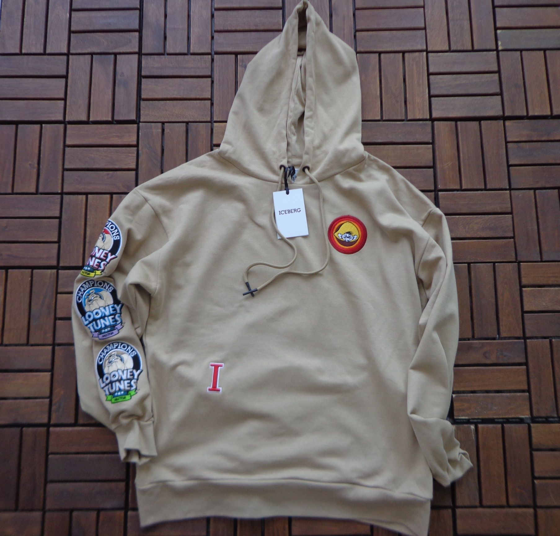 Мъжки суичър Iceberg Champions Looney Tunes  размери XL, XXXL