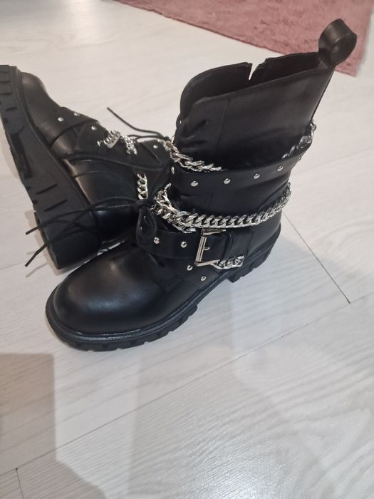 Дамски нови боти