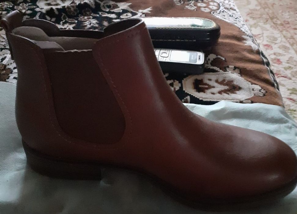 Ботинки полуботинки новые