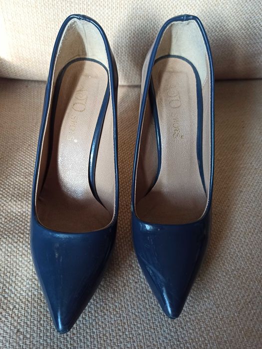 Дамски обувки на ток