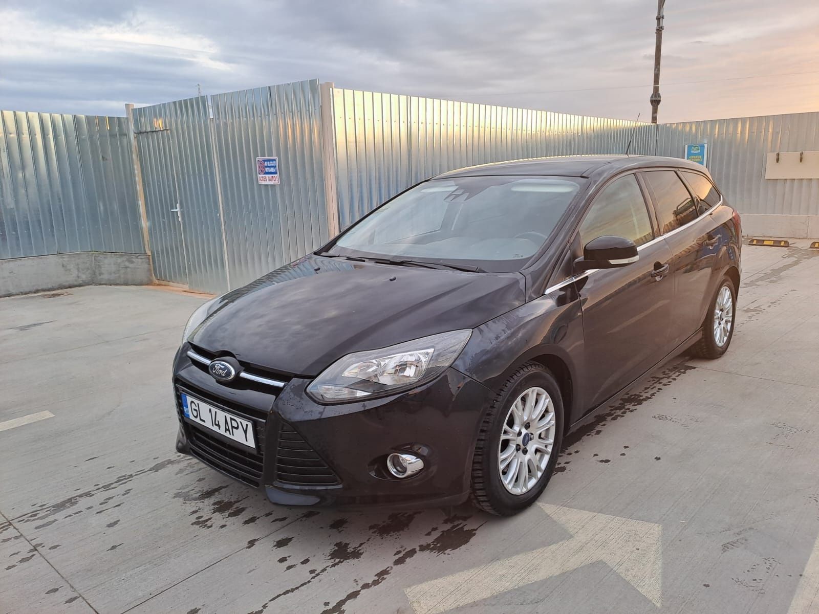 Ford focus 1.6 diesel euro5 115cp 6 tr ,model 2012.4390E