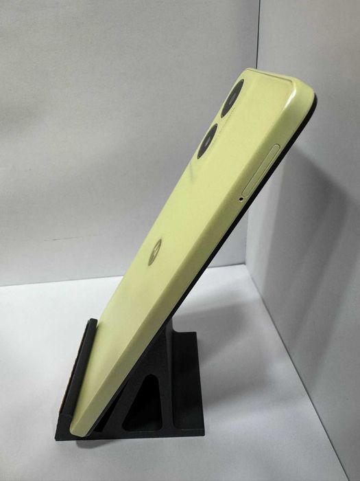 Hope Amanet P1/ Motorola E14, 64GB stocare, 2GB ram