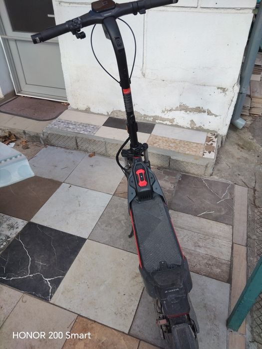 Тротинетката Segway ZT3PRO