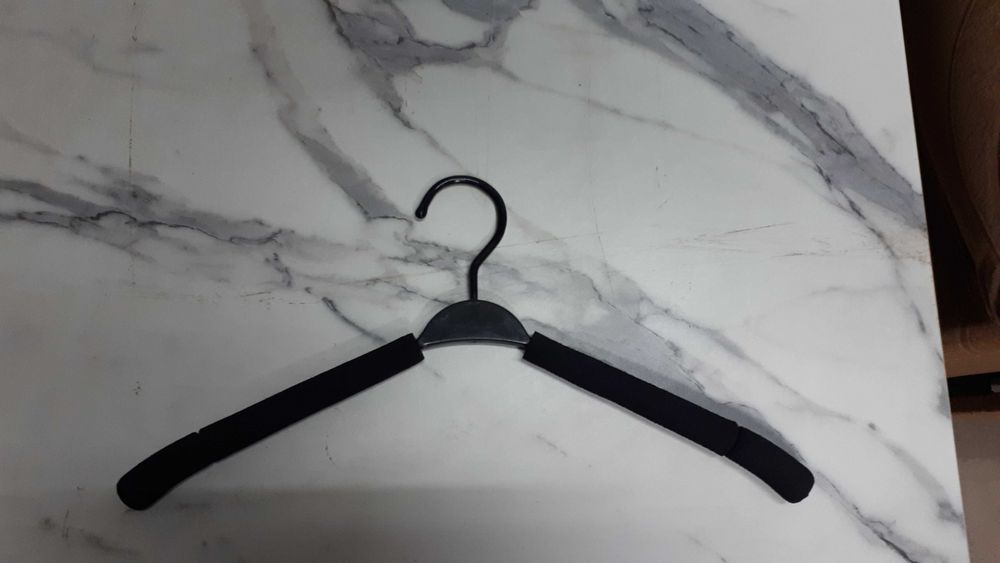 Продам плечики для одежды