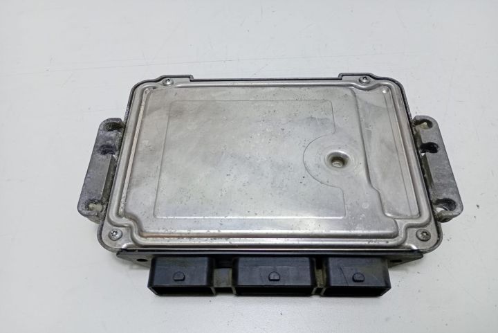 ECU Calculator Motor 1.6 tdci 4M5112A650YE Ford C-Max prima generatie