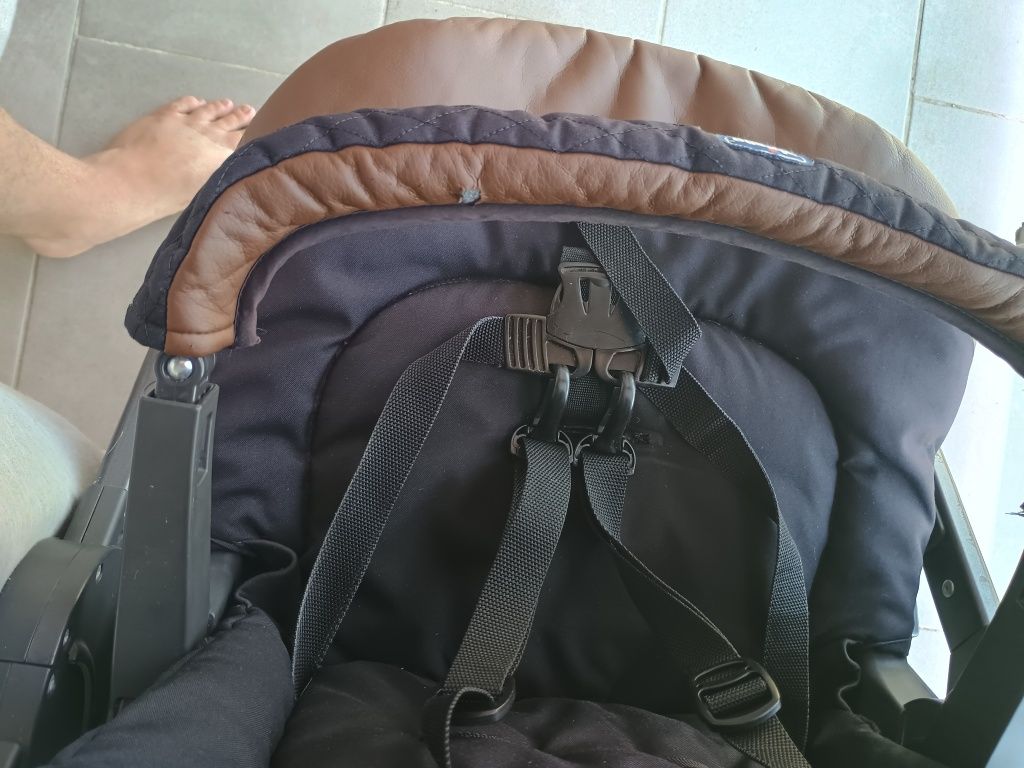 Cărucior Style Go Gri