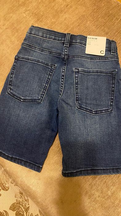 Pantalon scurt denim mărimea 122