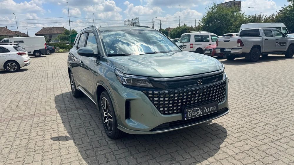 DFSK E5 2024 . Plug-in Hybrid . 1.5 benzina . 181CP . Garantie 6 ani