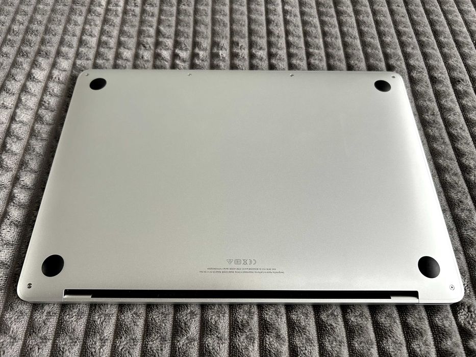 Лаптоп Apple MacBook Pro M1 8Gb - 512GB