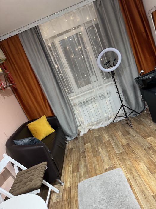 Сдам место в кабинете в салоне красоты