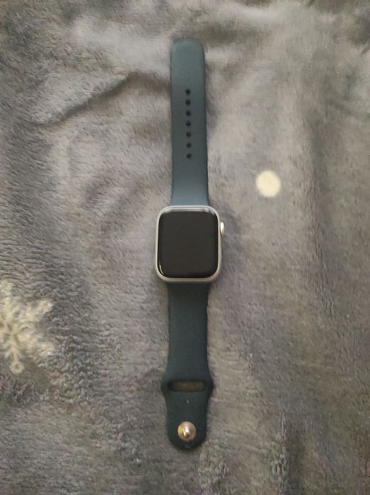 Apple watch 9 series 45mm срочно, идеал