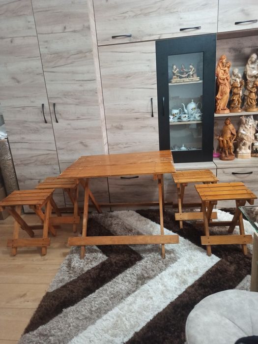VÎND masă pliantă camping CU 4 SCAUNE rabatabile