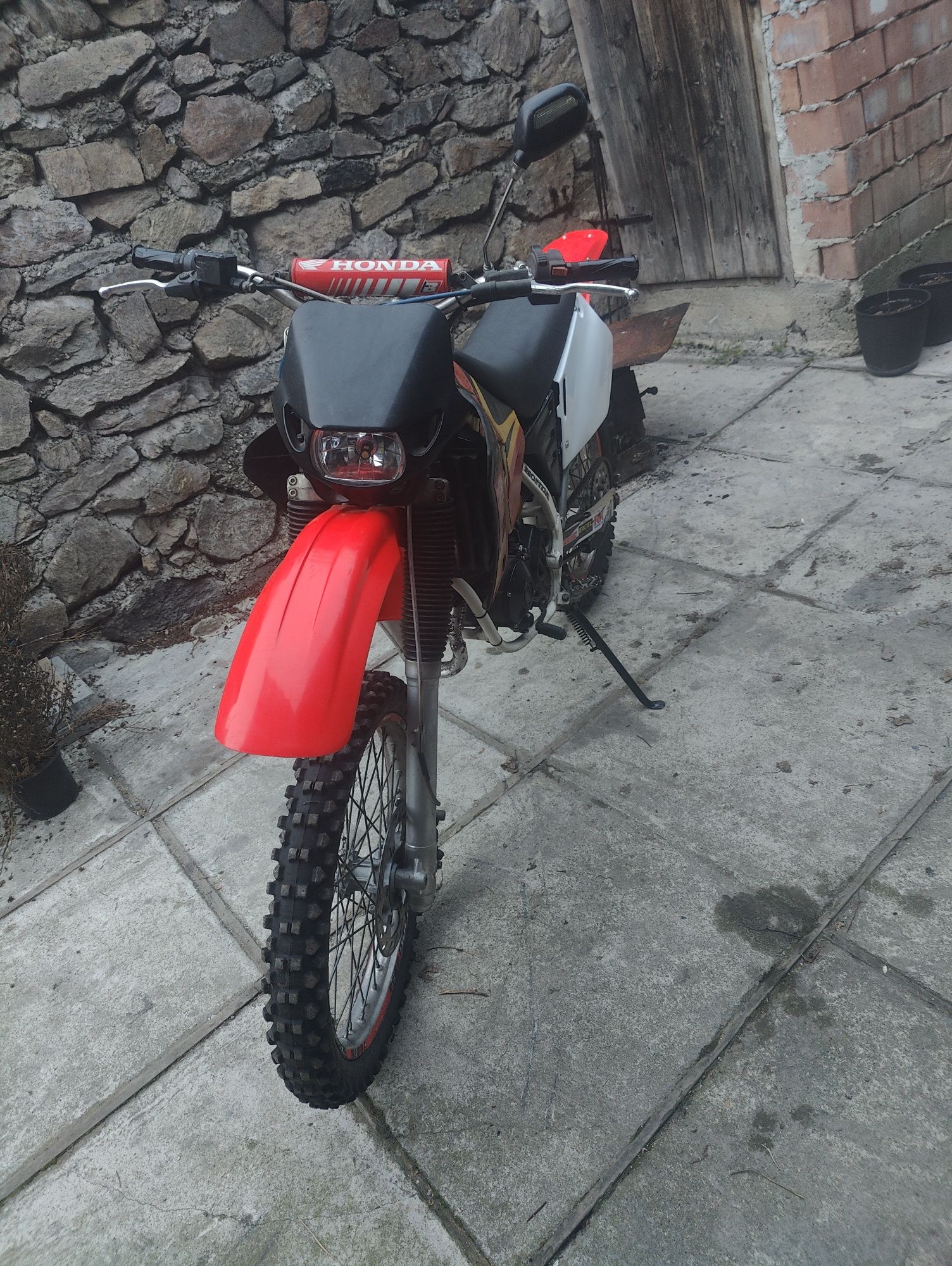 Cross Honda CR 80