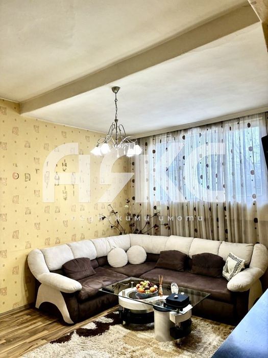 Двустаен обзаведен апартамент в кв. Илинден