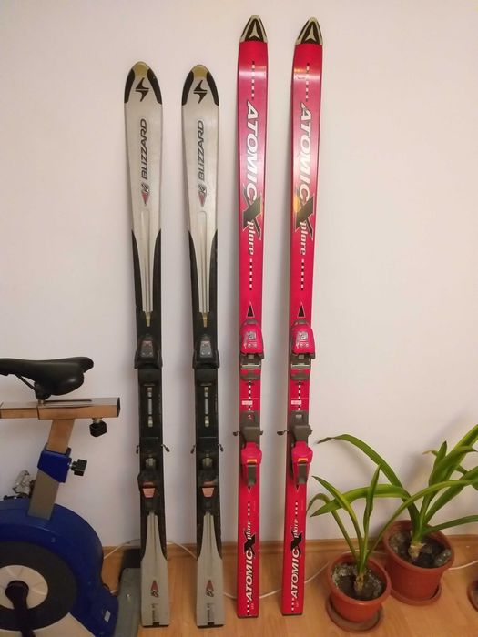 Skiuri Atomic si Blizzard, complete, marime 1,77 m si 1,60 m