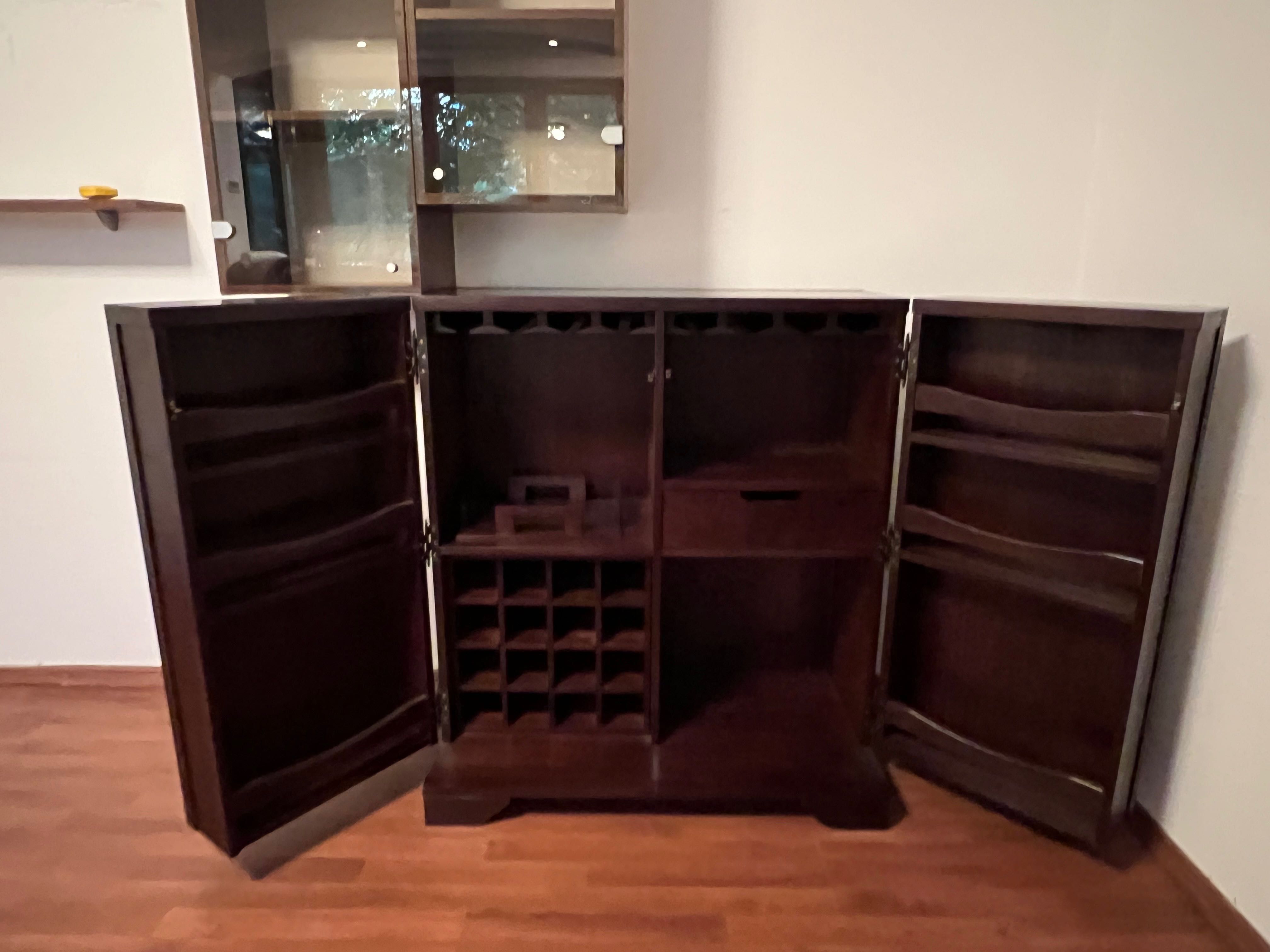 Mobilier vitrina bar mobexpert