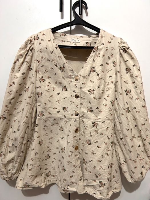 Әйелдерге арналған кофта және юбка