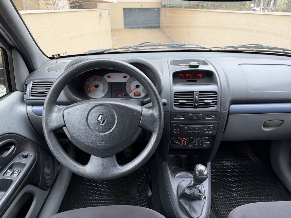 Renault Clio Symbol 2008 /1.4 benzina / 93.000 km . Cumparata de noua