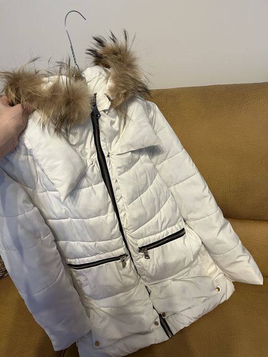 Яке с естествен пух качулка