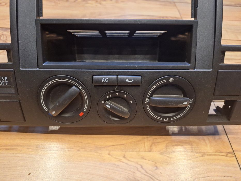 Panou Central AC  Vw Transporter T5