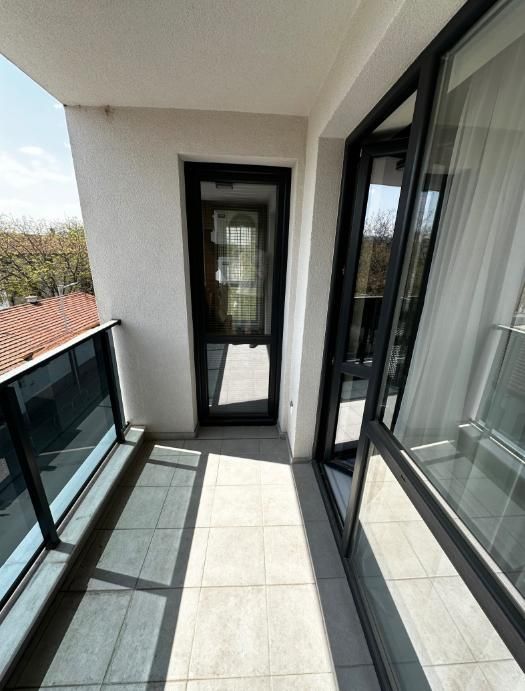 Дава се под наем Тристаен апартамент в Пловдив, Тракия - 90 кв.м за 600 € - Снимка #7