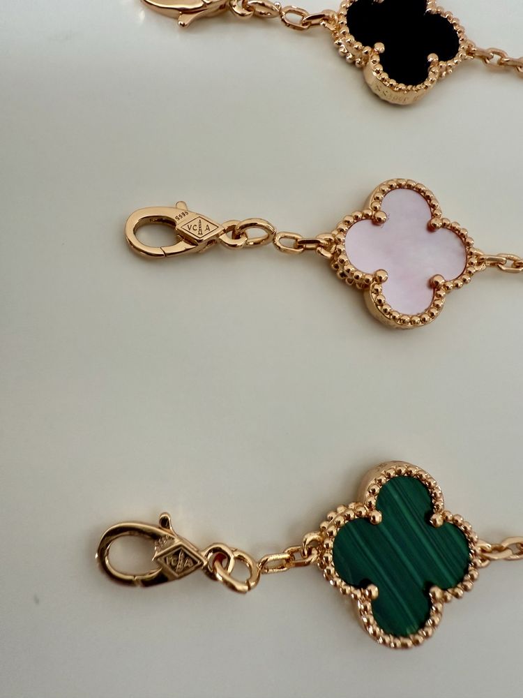 Van Cleef & Arpels Гривна с 18к златно покритие - ПЕЧАТ
