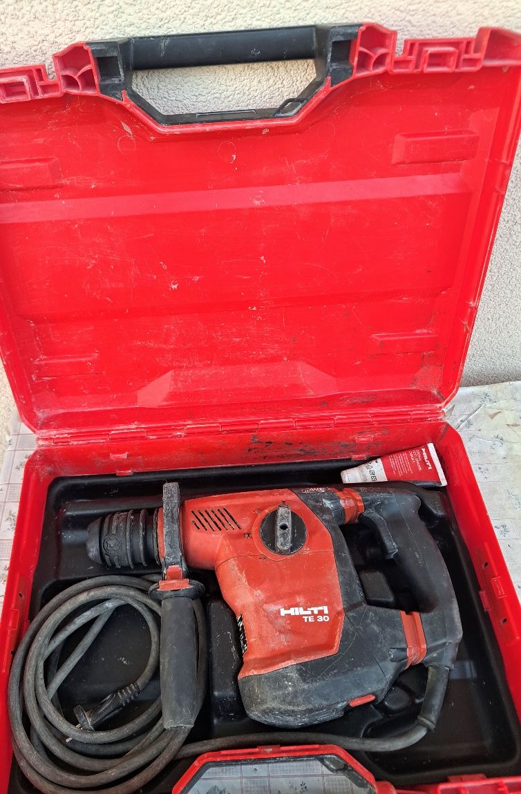 Hilti TE 30-AVR - Електрически перфоратор