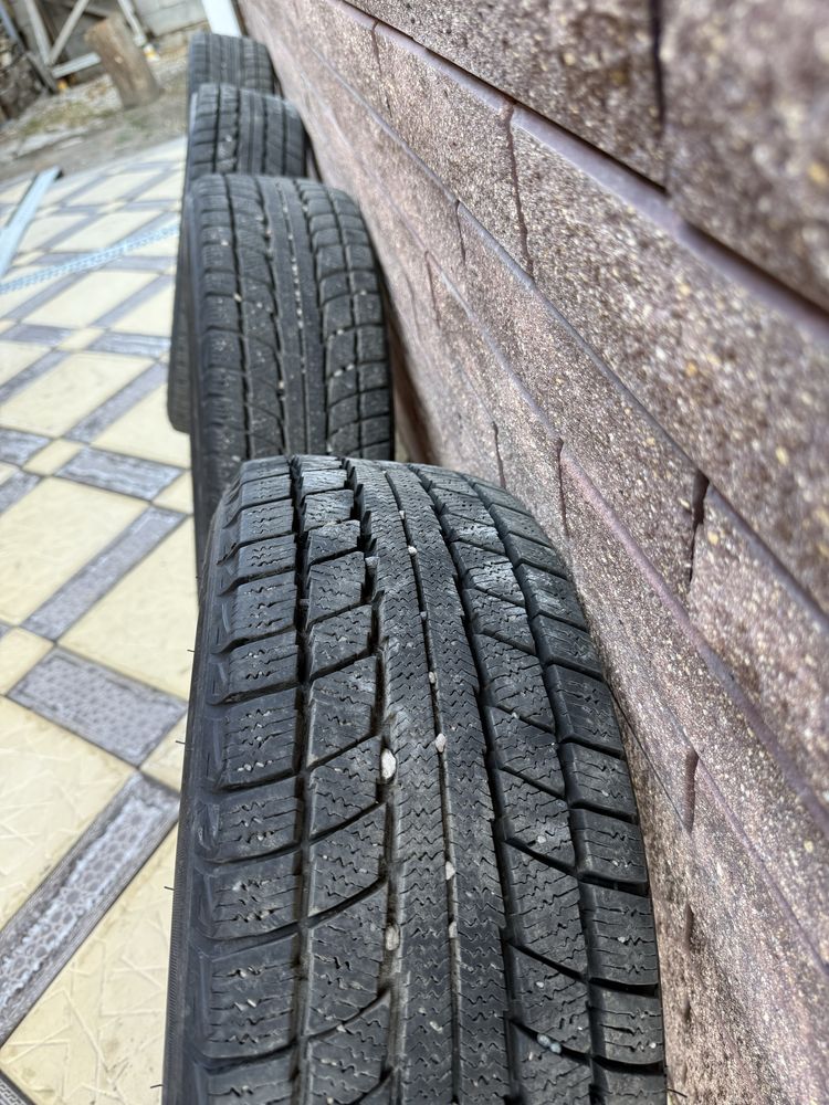 Зимние шины 185/65 R15 липучка Triangle