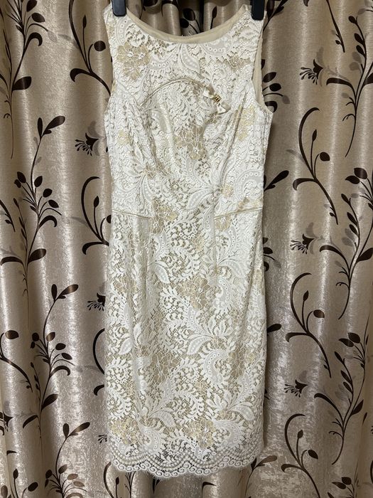 Rochie crem de ocazie