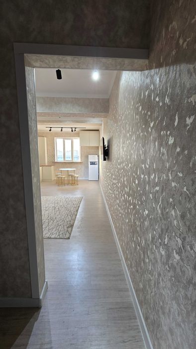 Срочно продаётся 1/4/5 с ремонтом. Площадь 33м2 Мирзо Улукбекский р-н"