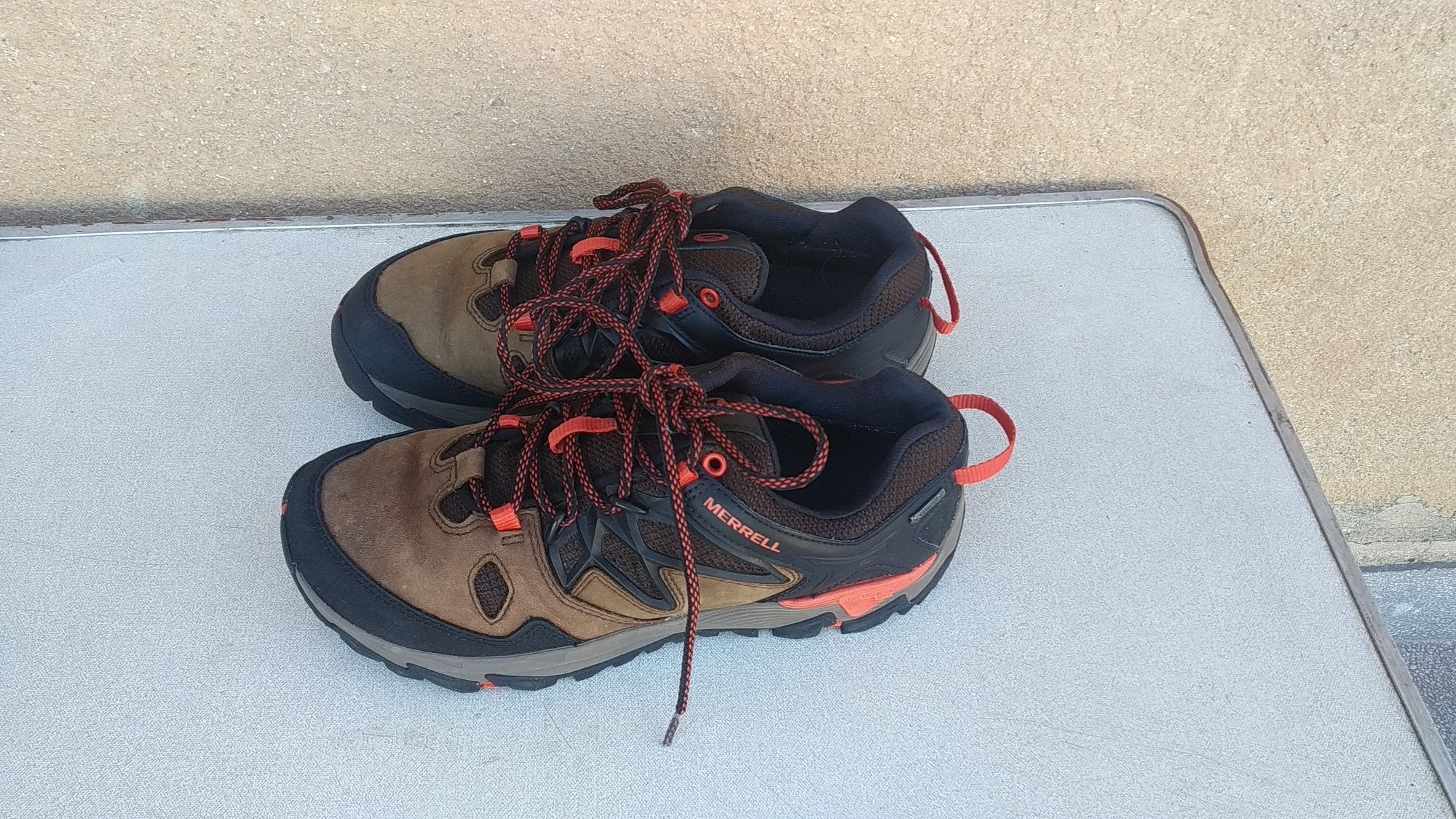 Pantofi sport Merrell Nr.41