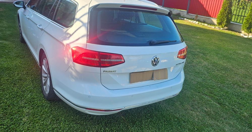 Vând Passat an 2017