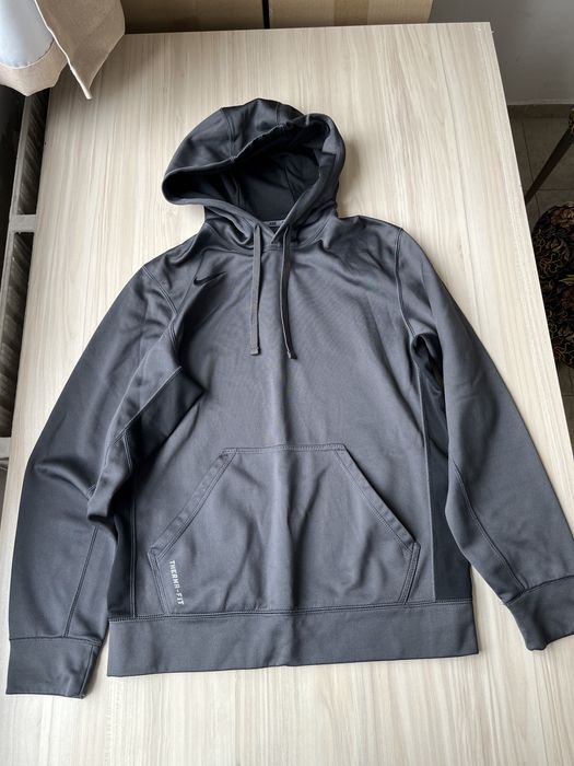 Суйчер Nike THERMA-FIT