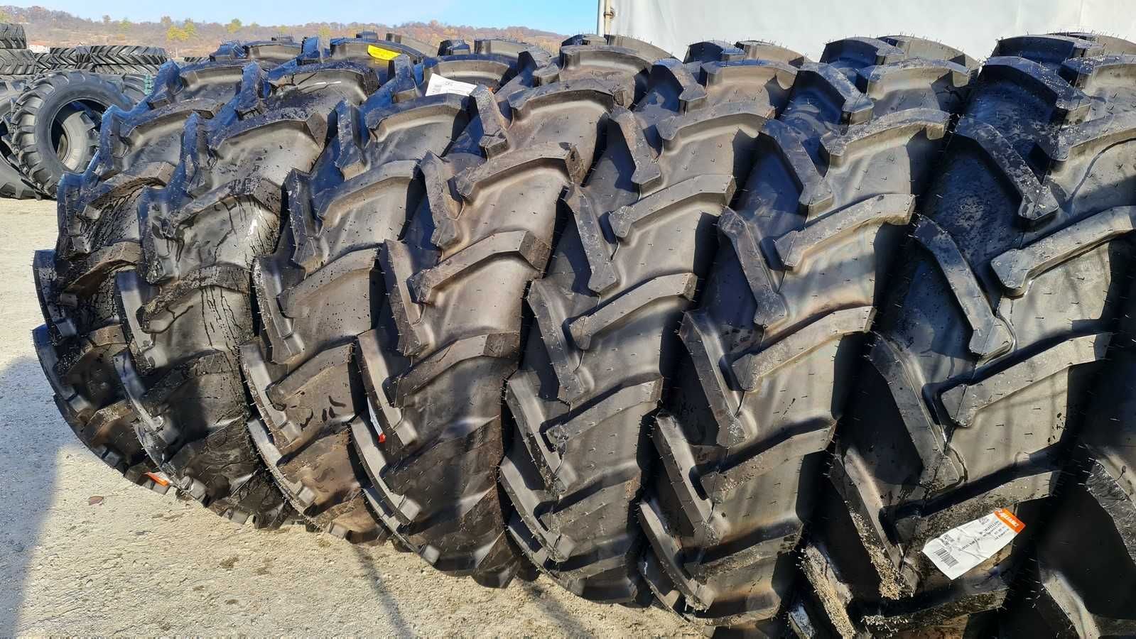 Cauciucuri noi 14.00-38 ALLIANCE 8PLY anvelope tractor U650 spate