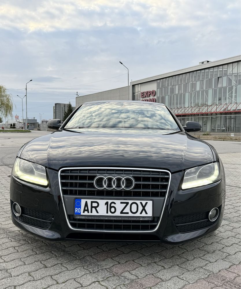 AUDI A5 S-LINE, cutie automată, motor 2.0, 143 CP, carte service