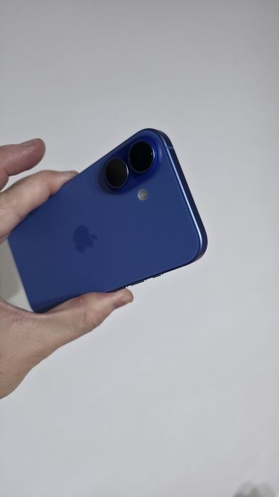 iPhone 16 nou 2 ani garantie