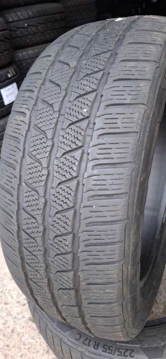 2бр. 225/55/17С  Continental 5.8mm грайфер, дот 19г. Безплатен монтаж