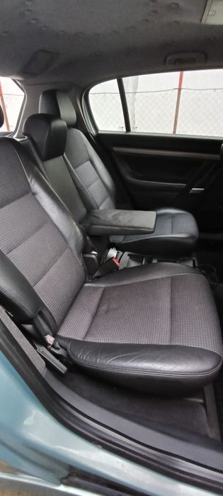 Vând Opel signum