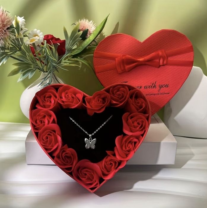 Подаръчна кутия за НЕЯ