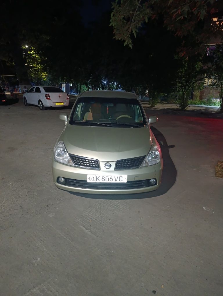 Nissan tiida 2008 yil
