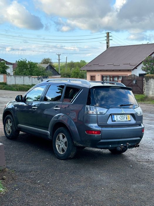 Mitubisi Outlander 4x4