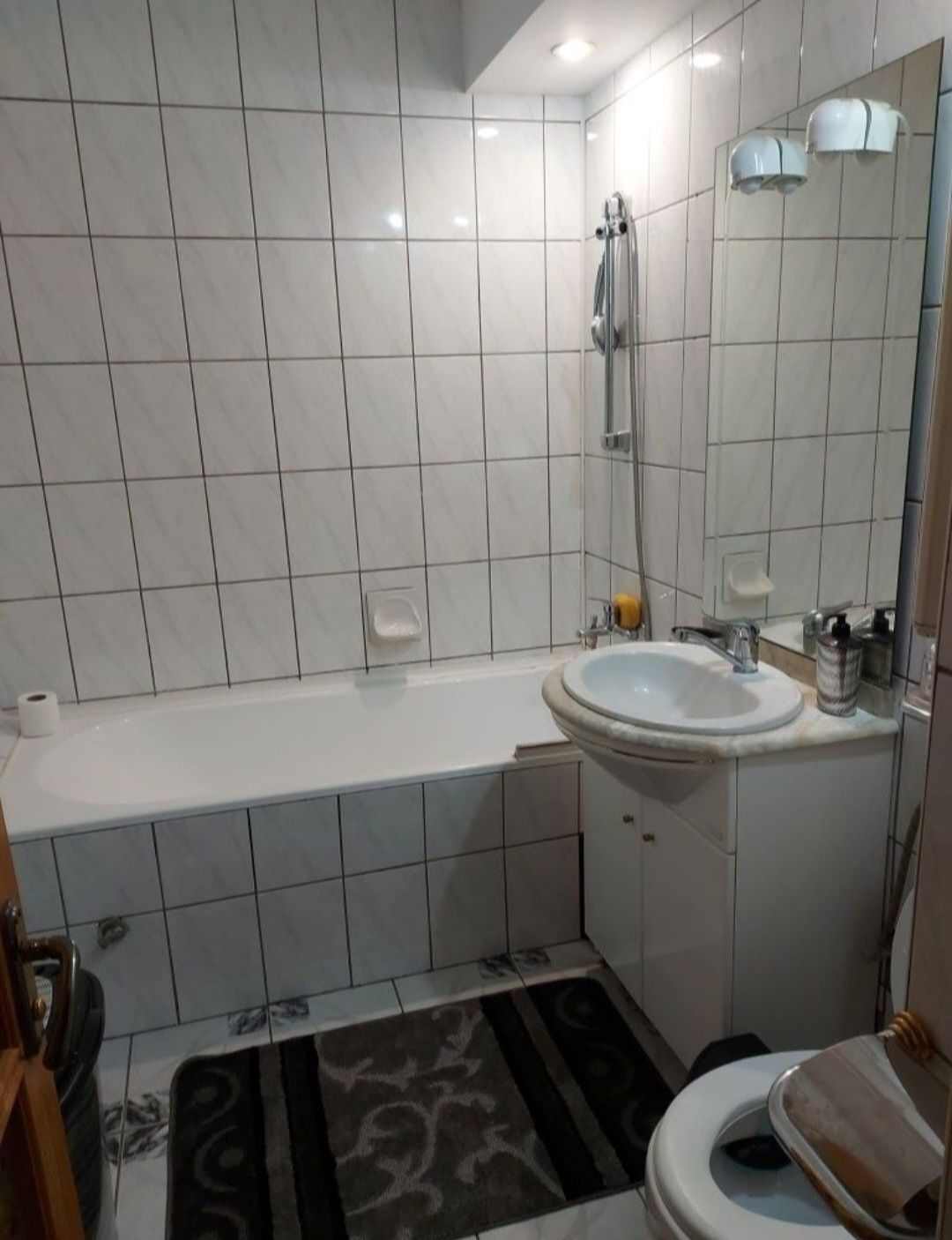 Apartament 2 camere foarte spațios